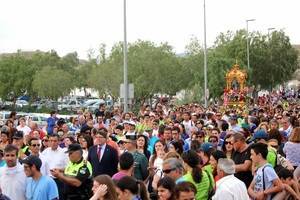 Devoción, alegría, colorido y una masiva participación en la bajada de la Virgen del Saliente sin incidentes