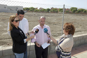 Luis Rogelio tiende la mano a la Junta para transformar Almería, “pero ante las promesas incumplidas seremos como un martillo pilón”