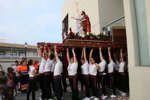 Las fiestas de Las 200 viviendas finalizan con la procesión en honor a San Juan Bautista