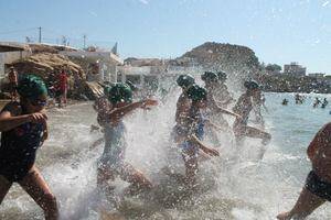 Éxito de participación en la l Edición de la Travesía a Nado 'Isla de Terreros'