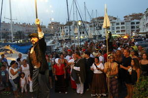 3.000 asistentes al "desembarco pirata" de Almerimar