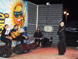 Gran espectáculo de baile de Cristina Muelas y su grupo en Aguadulce