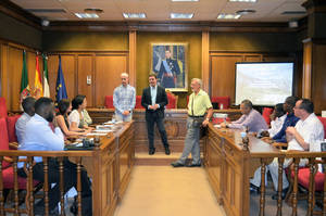 Alumnos de la Universidad de Manchester conocen el potencial turístico de Almería