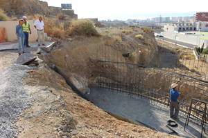 Cabrera comprueba el avance de las obras de mejora de drenaje en El Solanillo y Las Colinas en Roquetas