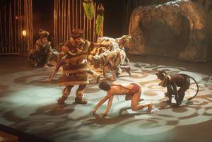 El musical familiar ‘La aventura de Mowgli’ llena de familias el Teatro Auditorio de Roquetas