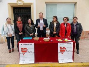 El Alcalde de Cuevas ha leído el Manifiesto contra la violencia hacia las mujeres