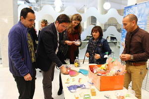 El Patio de Luces del Ayuntamiento de El Ejido acoge una exposición del tejido asociativo social