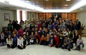 Los alumnos de quinto y sexto de Primaria del CEIP Almerimar visitan el Ayuntamiento