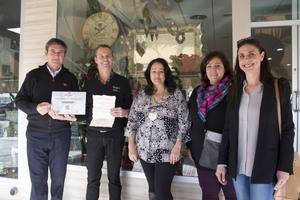 Bogas Shop se lleva el premio al mejor escaparate navideño de Adra