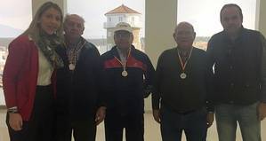 Entregadas las medallas a los finalistas del Trofeo de Petanca de Almerimar