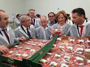 Carmen Ortiz pone la experiencia de los agricultores almerienses como ejemplo de lucha contra el cambio climático