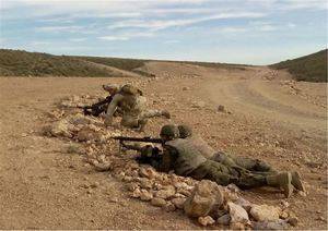 Legionarios y marines americanos realizan un ejercicio bilateral de maniobras en la base 'Álvarez de Sotomayor'