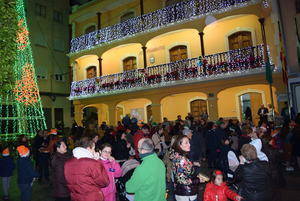 Gádor da la bienvenida a la Navidad con la inauguración del Belén Monumental