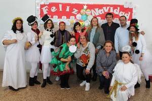 La Escuela Infantil Municipal ‘Mar Azul’ de Adra celebró su fiesta de Navidad