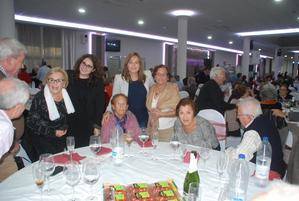 Más de medio millar de mayores nijareños participan en la comida navideña organizada por el Ayuntamiento