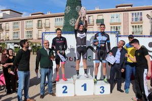 José Manuel Cayuela vence en la IV Carrera Ciclista del Cochinillo Villa de Huércal-Overa