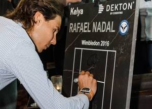 Rafa Nadal repasa sus mayores logros junto a la superficie ultracompacta Dekton