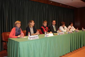 El Hospital Torrecárdenas acoge la presentación de la nueva Estrategia de Cuidados de Andalucía