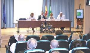 La nueva Estrategia de Cuidados de Andalucía es presentada el Área Sanitaria Norte