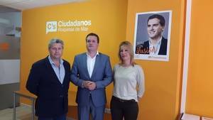 Ciudadanos amenaza con una moción de censura en Roquetas pero critica que el PSOE "no ha hecho oposición"