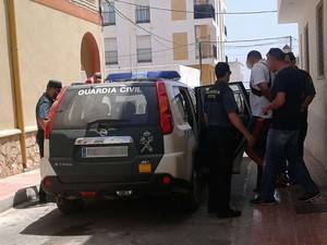 Desmantelan un punto de venta de marihuana a cien metros de un colegio de Garrucha