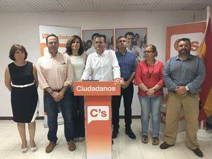 Diego Clemente: "Estamos seguros de que los almerienses han entendido que el único voto del cambio es el de Ciudadanos"