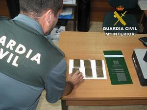 La Guardia Civil se incauta de más de medio kilo de hachís en Huércal de Almería