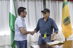 Terence Hill visita Tabernas en búsqueda de localizaciones