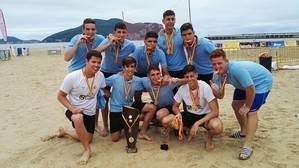 Los cadetes del BM Roquetas ganan el Campeonato de España de balonmano playa