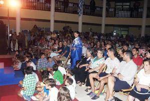 Sonia Miranda junto a su grupo llena totalmente el Castillo de Santa Ana en Roquetas con su recital flamenco