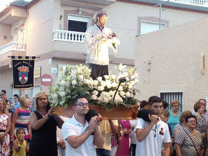 Las procesiones pusieron fin a las fiestas de El Solanillo y La Cañaílla