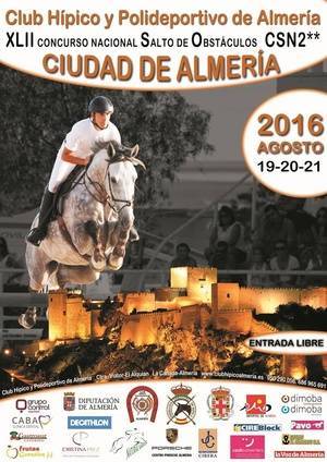 Más de 100 caballos y jinetes de toda España celebran la Feria en el Concurso Nacional de Saltos ‘Ciudad de Almería’