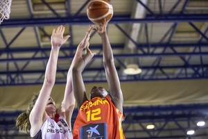 Lola Pendande gana el oro con España en el Europeo sub 16 de baloncesto