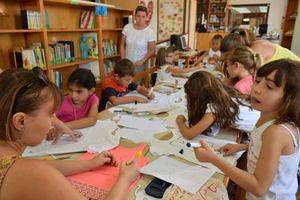 Talleres, cuentacuentos y lecturas para padres e hijos entre las actividades de verano de las bibliotecas públicas de Vícar