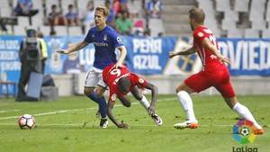 2-0: El Almería culpa al árbitro de su derrota en Oviedo