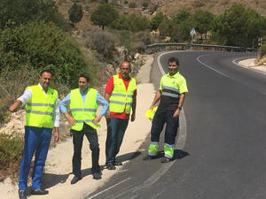 Diputación estudia la sustitución de un tramo de 300 metros de curvas de la Carretera de Felix