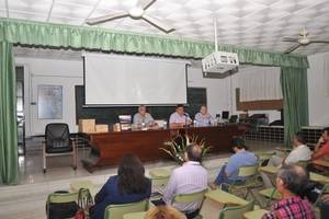 El delegado de Medio Ambiente pone en valor el desarrollo de las infraestructuras verdes durante la presentación de un libro sobre la Sierra de Gádor