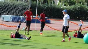 Corona, Chuli e Iván Sánchez comienzan la semana entrenando con el grupo