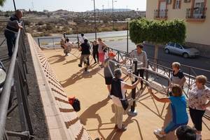 Vera estrena un parque biosaludable dedicado al mantenimiento y convivencia intergeneracional