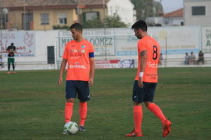 David Fernández y Neto son las novedades de los celestes para medirse el domingo al Villanovense