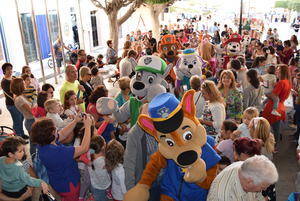 Patrulla Canina visita Gádor en Feria para compartir sus aventuras con los niños