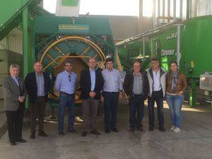 Frutilados del Poniente visita las instalaciones de una planta de ensilados que TRASA está ejecutando en Navarra