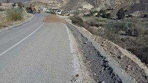 Diputación mejora y ensancha la carretera de acceso a la 'La Cueva del Pájaro' de Carboneras