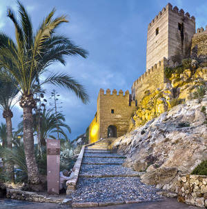 El Duende de la Navidad recorrerá la Alcazaba con los más pequeños este viernes