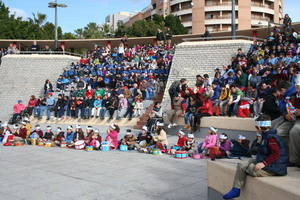 El Anfiteatro de la Rambla se llenará de niños el lunes con ‘Tambores por la Paz’