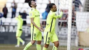 1-0: El Almería marcó en propia puerta y luego falló un penalti