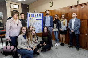 El alcalde apoya y felicita la organización de la I Feria Aula Empresa que organiza el Colegio La Salle de Almería