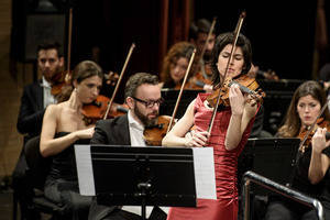 El Auditorio vivió una noche de dulce para celebrar el amor por la música, con Isabel Villanueva y la OCAL