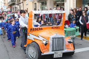 El V Pasacalles Infantil del Carnaval de Adra bate récord con más de 2.000 personas