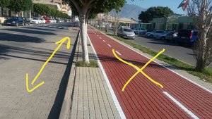 La Junta expulsa al peatón de las aceras de El Ejido para que circulen las bicicletas